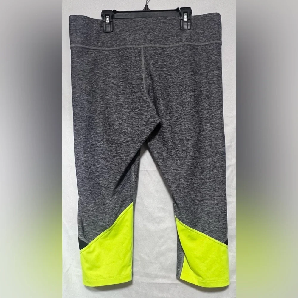 PINK Victoria's Secret Ultimate Yoga High Waist Cropped Leggings Workout Gym Run